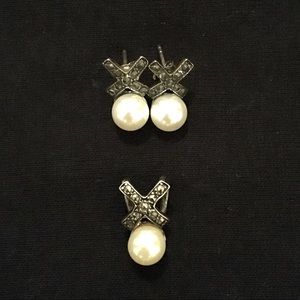 Pearl and marcasite earring and pendant set